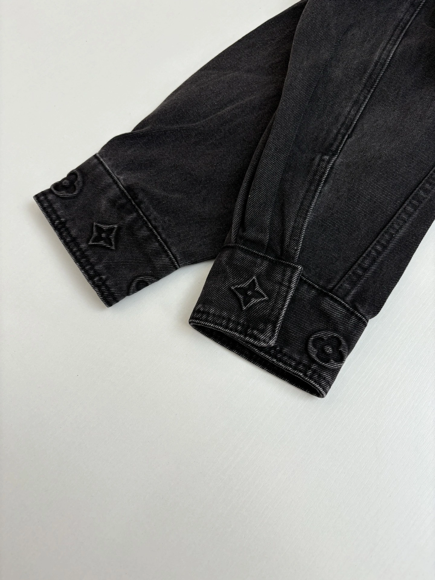 wg.luxury- 8V item:E-F363H0415